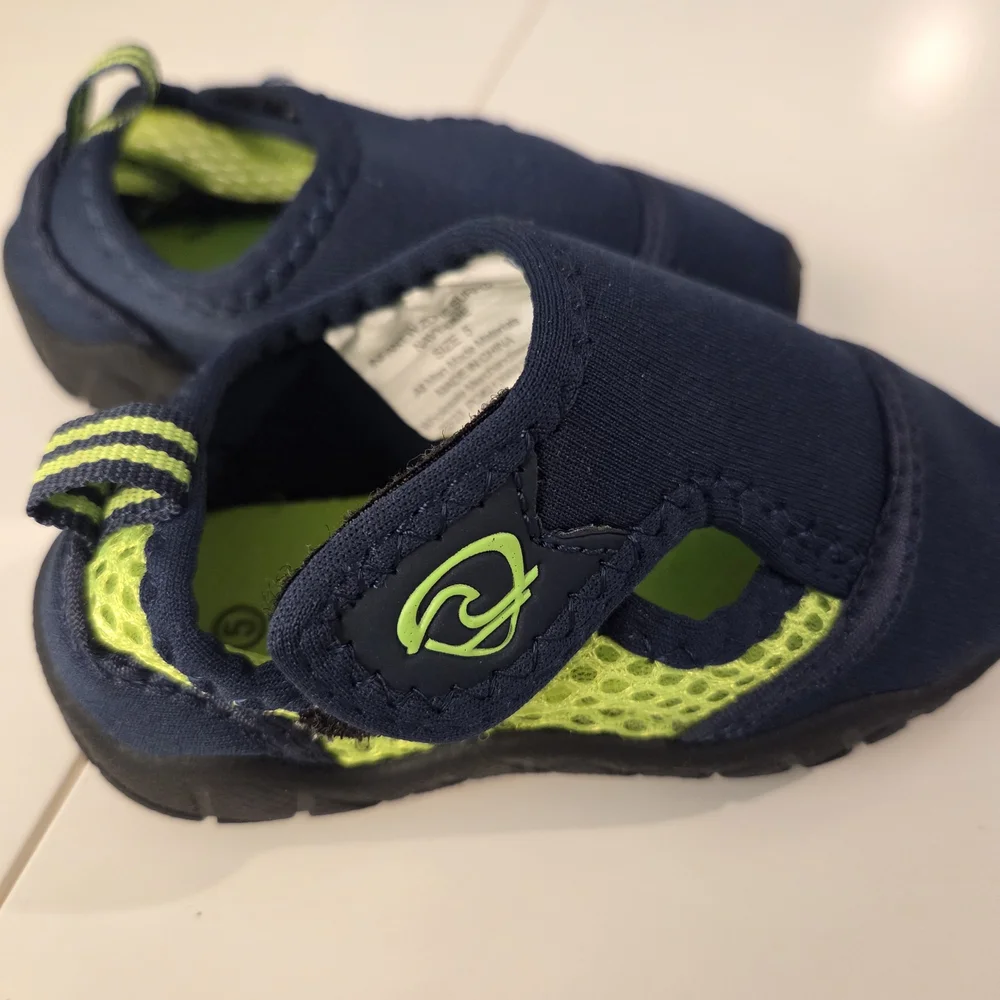 Wave Zone -  Navy Baby Walker Water Shoes - Size 5